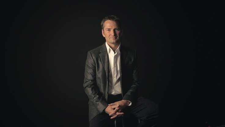 Why Loyalty Programs Don't Work: Retail Speaker Douglas Stephens